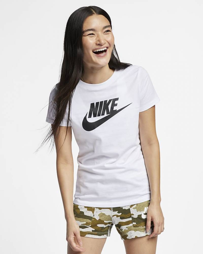 NIKE T-SHIRT W SPORTSWEAR ESSENTIAL
